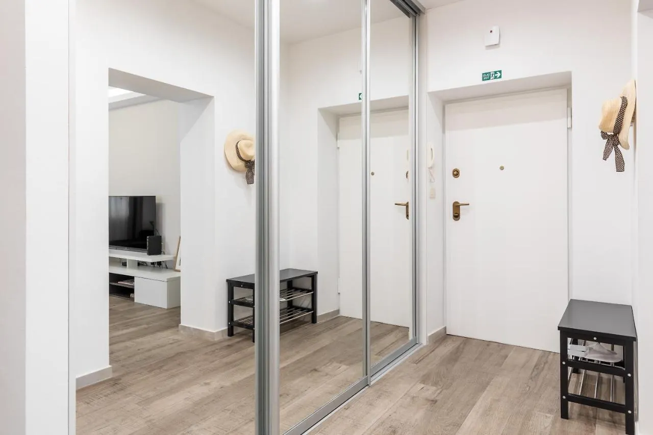 Top Location Apartment 