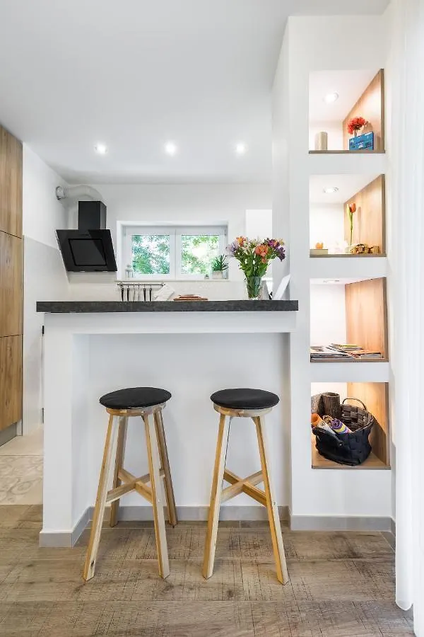 Top Location Apartment 