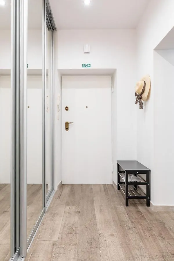 Top Location Apartment 