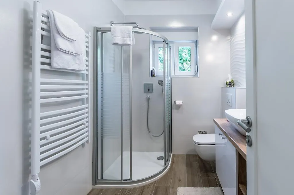 Top Location Apartment 